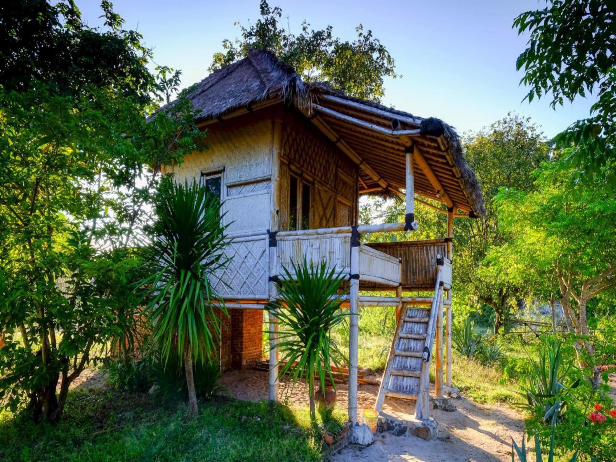 Bumbangku Beach Cottage Awang Exteriér fotografie