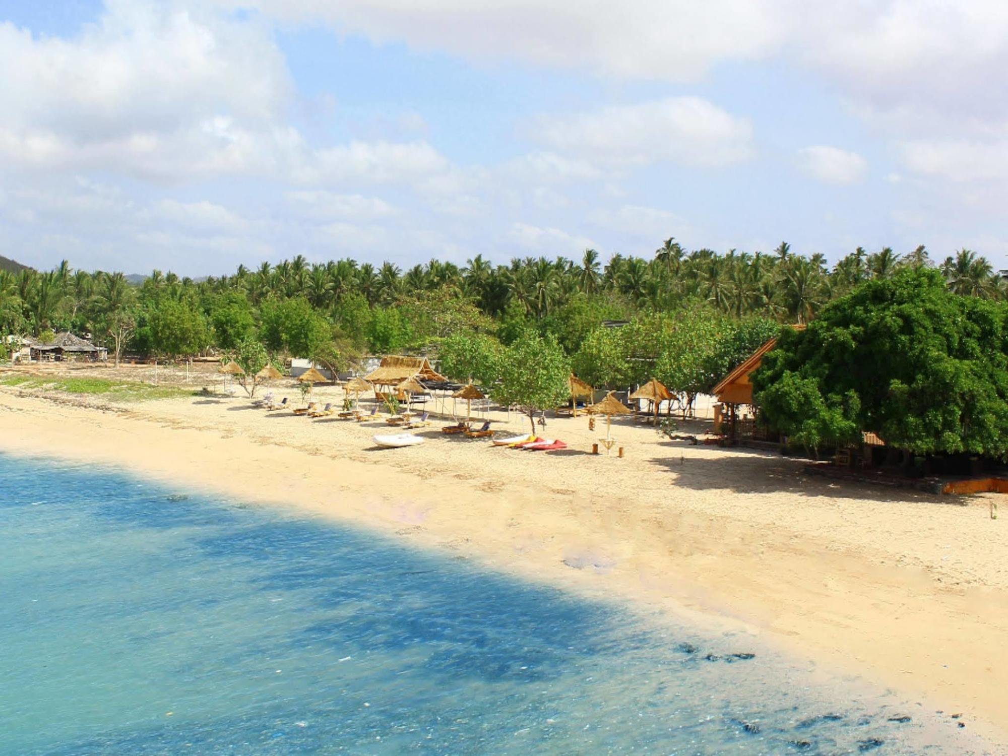 Bumbangku Beach Cottage Awang Exteriér fotografie